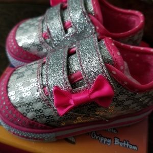 Twinkle toes by Skechers
